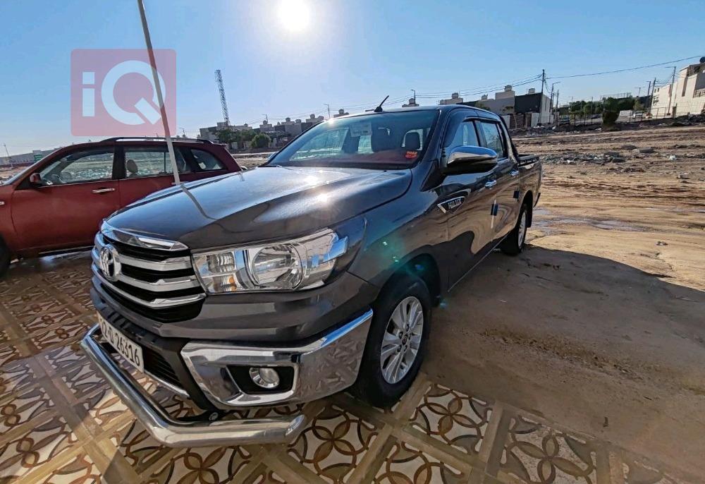 تويوتا هايلوكس